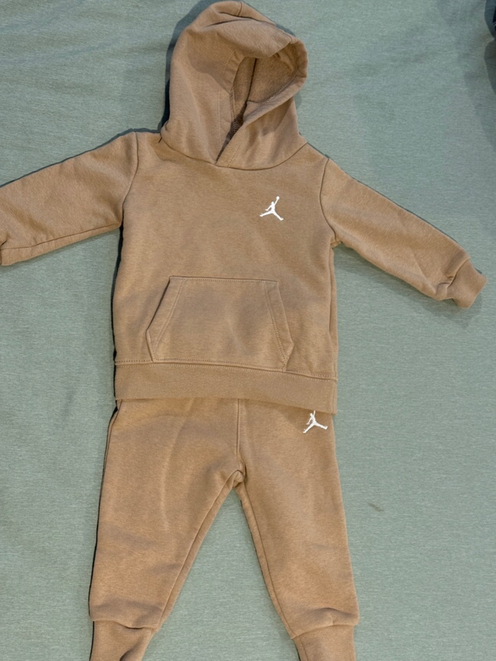Jordan Brown Kids' Hoodie & Jogger Set with White Jumpman